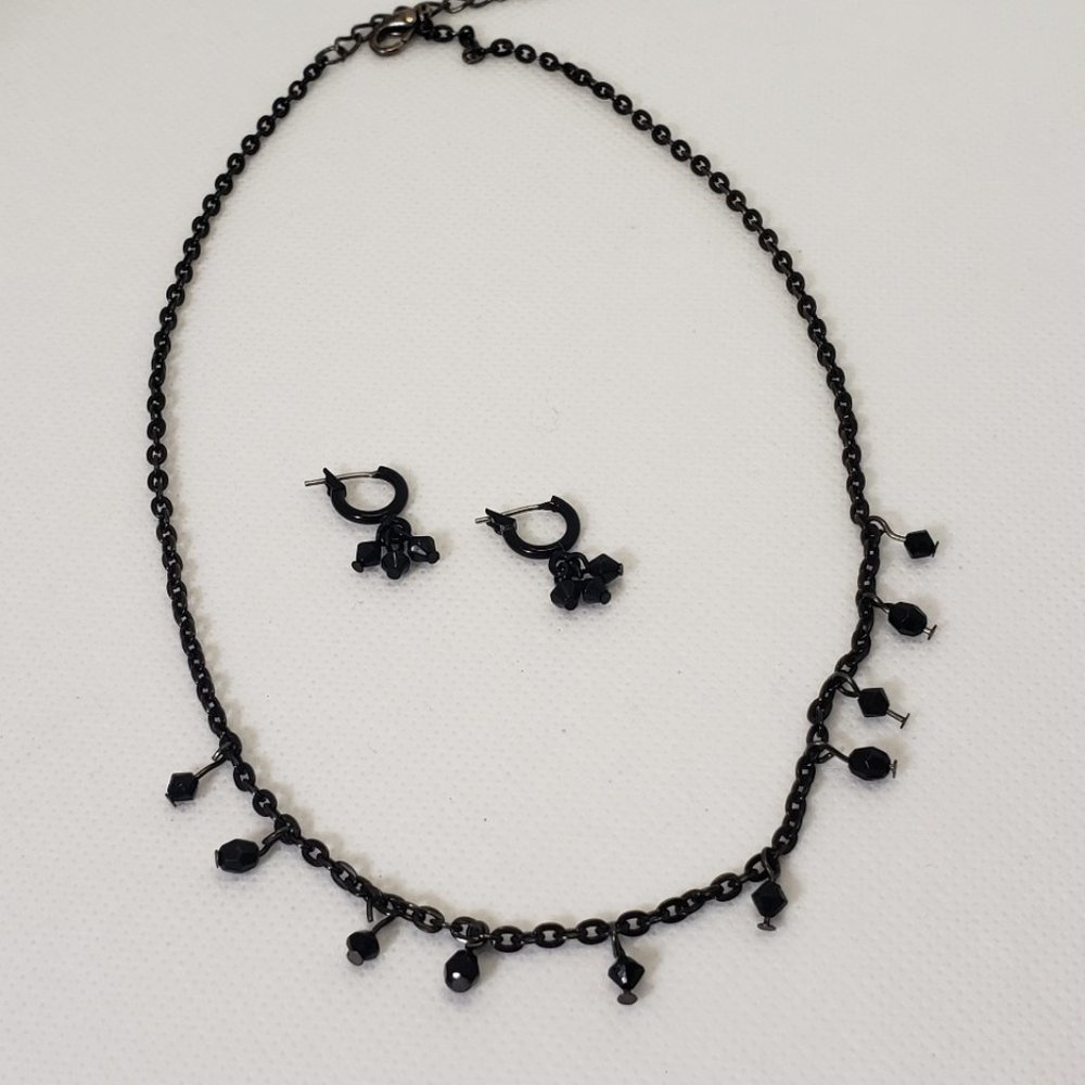 Black Dangling Beads Necklace and Earrings